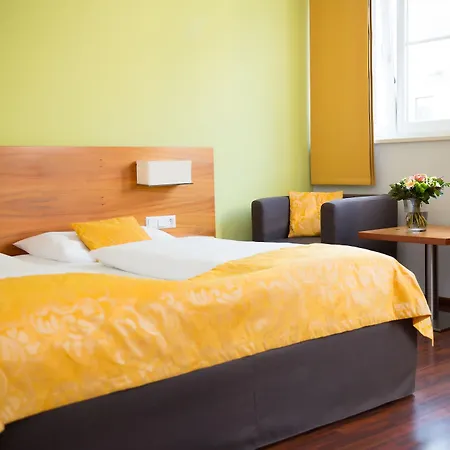 Szálloda Jedermann Boutiquehotel Mit Stadtgarten 3*