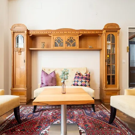 Szálloda Jedermann Boutiquehotel Mit Stadtgarten 3*