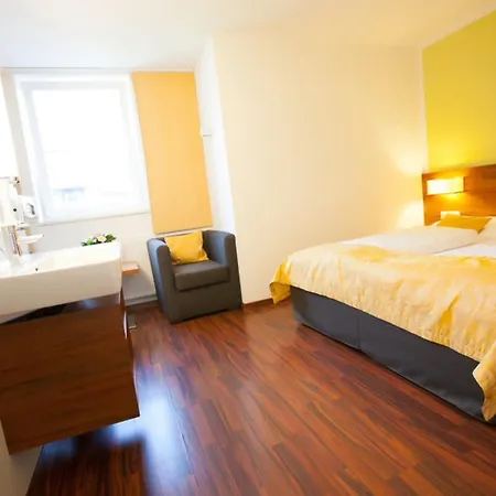 Hotel Jedermann Boutiquehotel Mit Stadtgarten