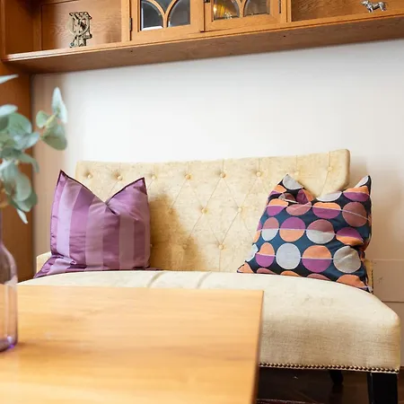 Jedermann Boutiquehotel Mit Stadtgarten Hotel