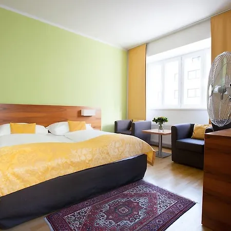 Jedermann Boutiquehotel Mit Stadtgarten Hotel 3*